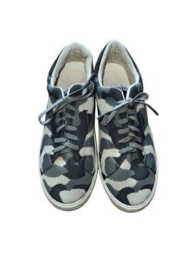 Vh Design Women Sneakers 9.5 Gray Multi Mesh Lace-Up Camo Star Pattern